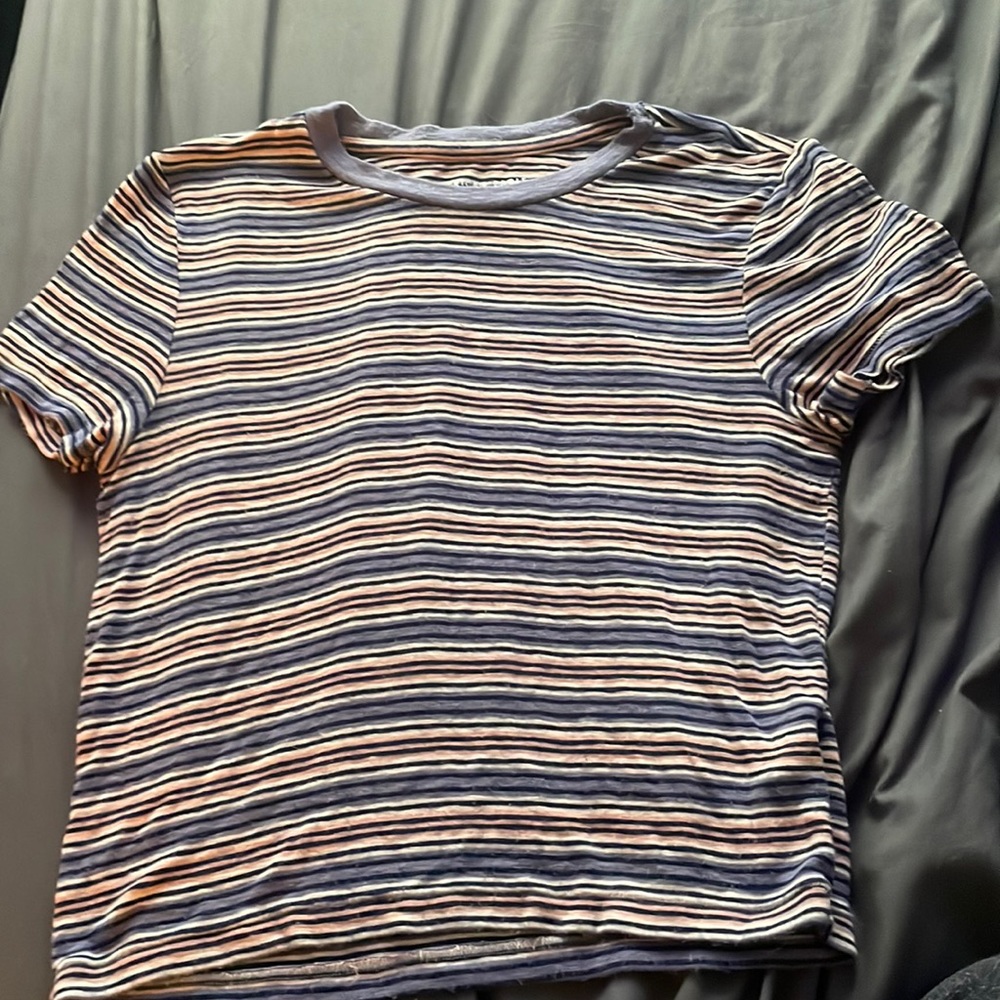 Blue cropped tee